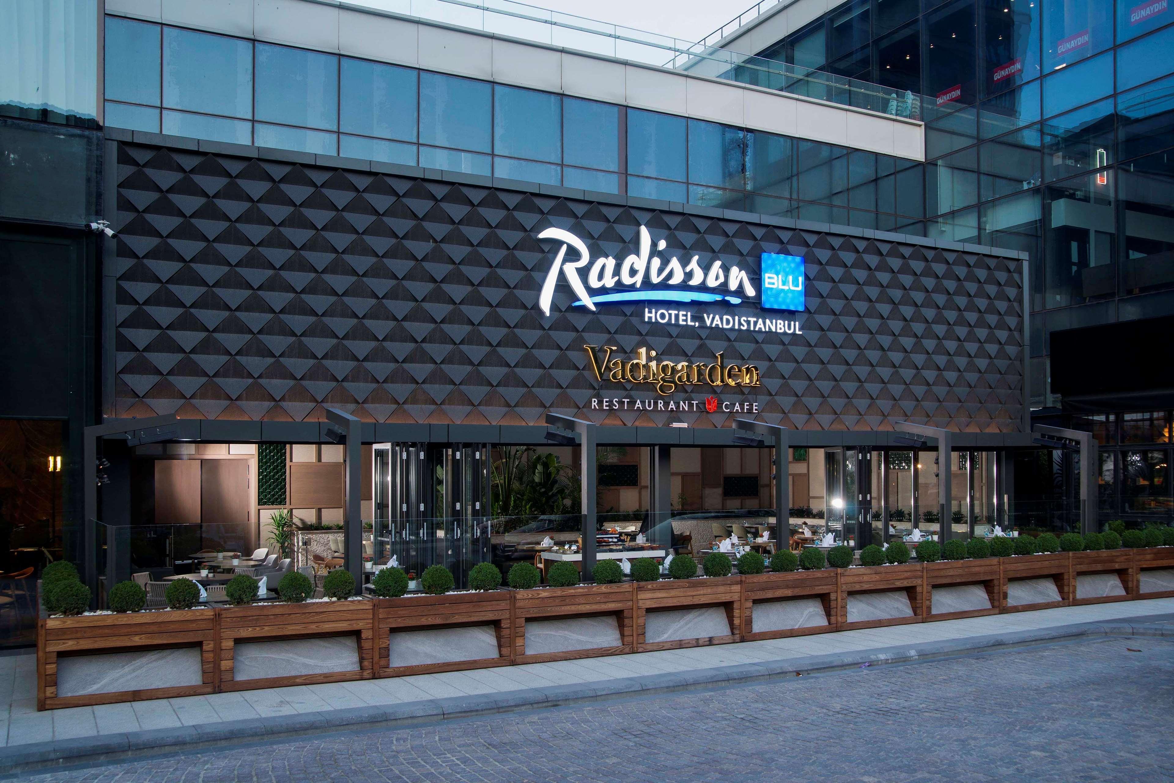 Radisson турция. Отель Рэдиссон Стамбул. Рэдиссон Блу Стамбул. Рэдиссон Стамбул отель 5 звезд. Radisson Blu в Бамако.